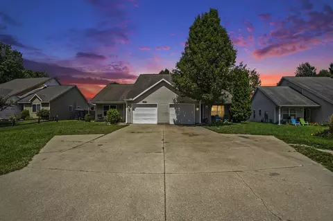 13275 Wurtsboro, Holland, MI 49424