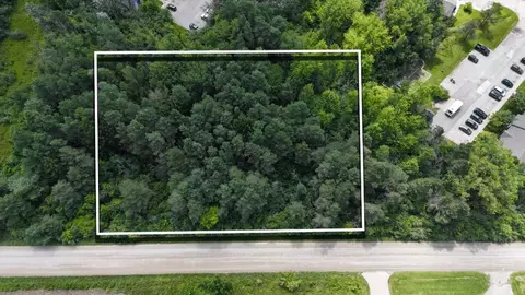 64 E Johnson, Scottville, MI 49454