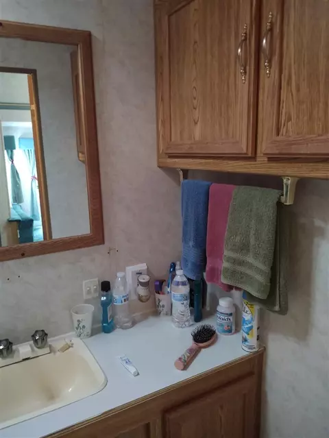 881 N N Pne, White Cloud, MI 49349 photo 12