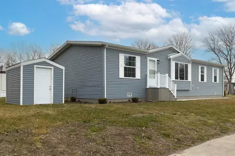 714 Mill #25, Leslie, MI 49251
