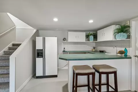 Kitchen - 462 E Gull Lk, Augusta, MI 49012 photo 6 of 6