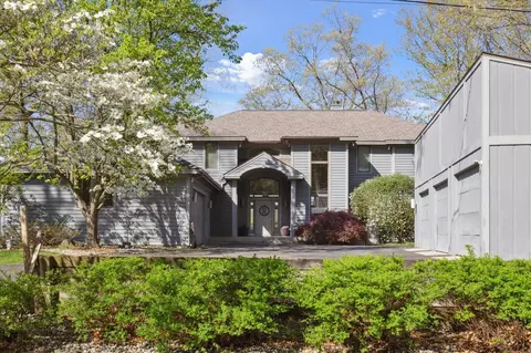 Exterior - 462 E Gull Lk, Augusta, MI 49012 photo 2 of 14