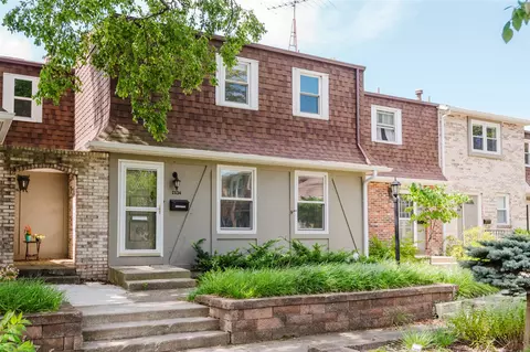 2534 Essex, Saint Joseph, MI 49085