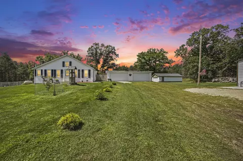8889 S Star Lk, Baldwin, MI 49304