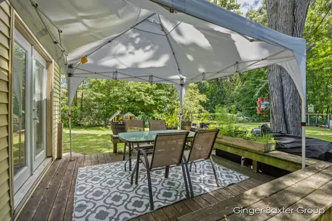 227 Brown, Belding, MI 48809 photo 18