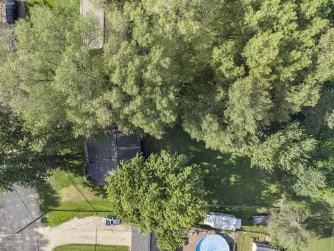 View/Area - 774 Glenview, Plainwell, MI 49080 photo 1 of 2