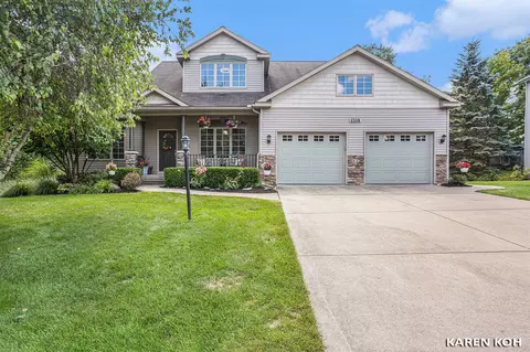 4508 Burton Frst, Grand Rapids, MI 49546