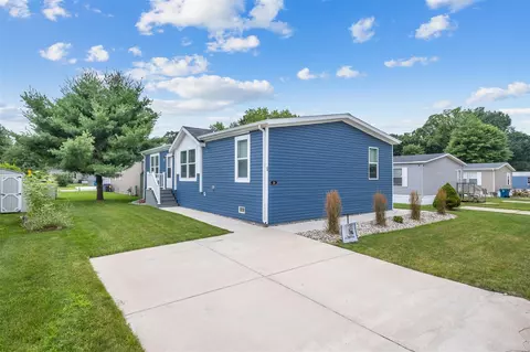 24 Traveler #24, Sparta, MI 49345