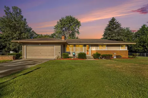 5163 Mcdowell, Norton Shores, MI 49441