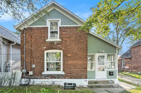 1011 Walter, Kalamazoo, MI 49001