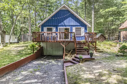 6363 S Lakeshore, Pentwater, MI 49449