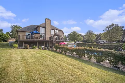 335 E Castlebury, Saline, MI 48176 photo 35