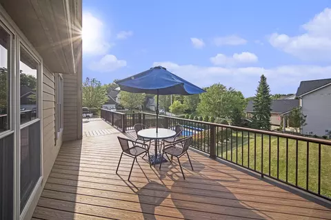 335 E Castlebury, Saline, MI 48176 photo 32