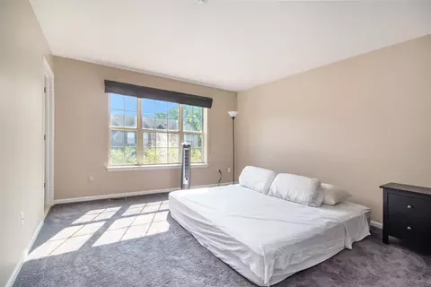 Bedroom - 41362 Maplewood, Canton, MI 48187 photo 3 of 4