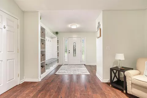 Entry Way - 11770 Edgewood, Bellevue, MI 49021 photo 1 of 1