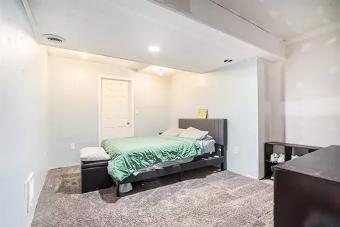 Bedroom - 11770 Edgewood, Bellevue, MI 49021 photo 6 of 6