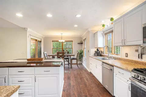 Kitchen - 11770 Edgewood, Bellevue, MI 49021 photo 3 of 3