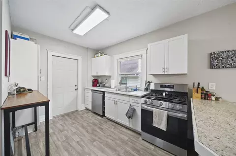Kitchen - 1709 E Ganson, Jackson, MI 49202 photo 1 of 2