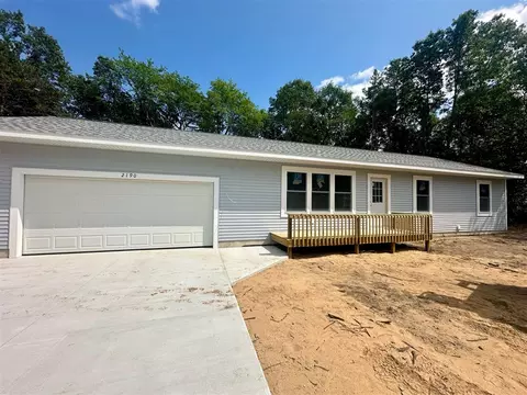 2190 Riegler, Muskegon, MI 49445