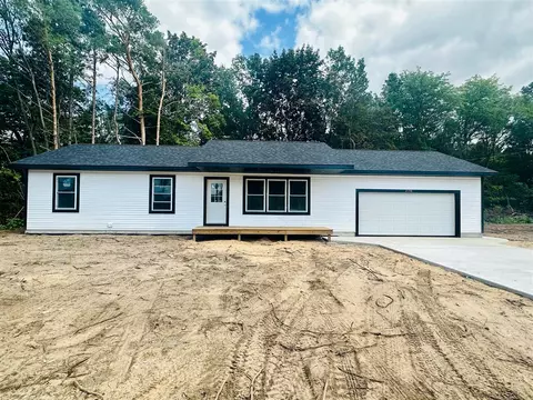 2198 Riegler, Muskegon, MI 49445