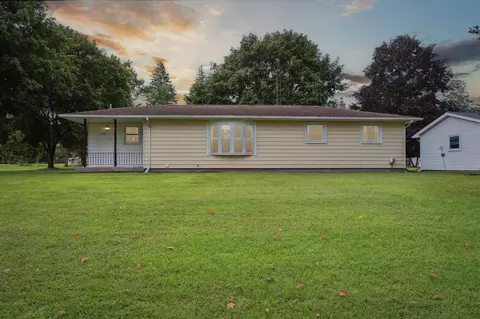 2801 W Morrell, Jackson, MI 49203 photo 2