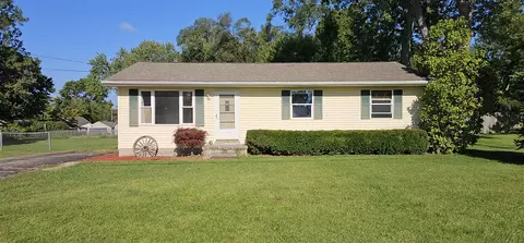 155 Hoehn, Dimondale, MI 48821