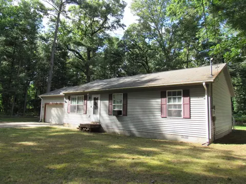 250 E Cedar, Twin Lake, MI 49457
