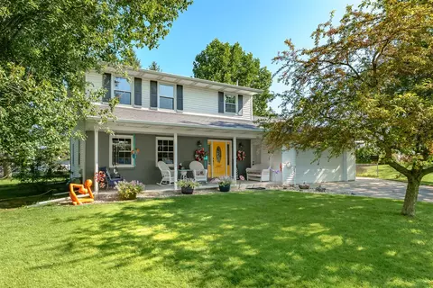 6557 Woodlea, Kalamazoo, MI 49048