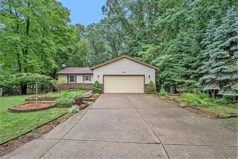 4300 Trojan, Wyoming, MI 49519