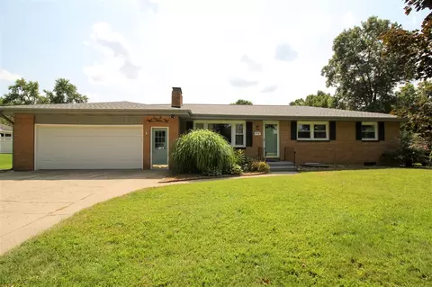 17197 Moorepark, Three Rivers, MI 49093