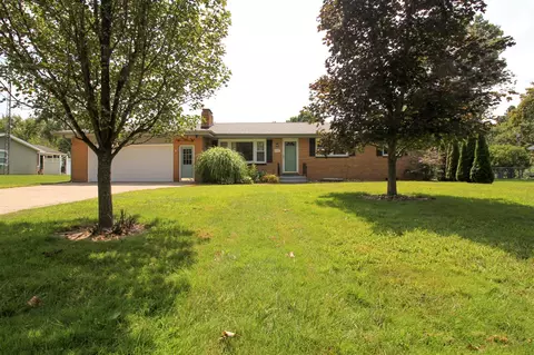 17197 Moorepark, Three Rivers, MI 49093 photo 2