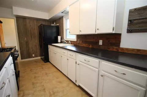17197 Moorepark, Three Rivers, MI 49093 photo 14