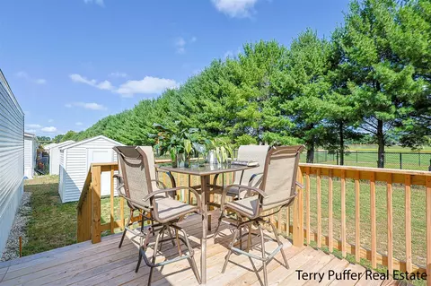 653 E Streambank, Newaygo, MI 49337 photo 15