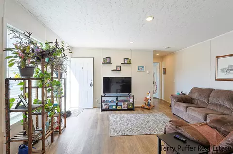 653 E Streambank, Newaygo, MI 49337 photo 22