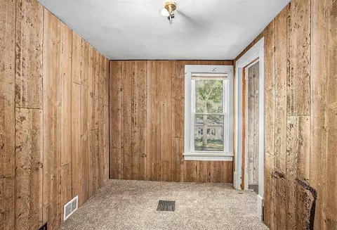 622 Oak, Three Rivers, MI 49093 photo 14