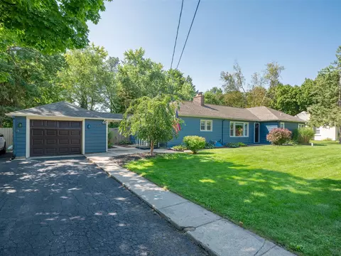 2905 W Milham Ave, Portage, MI 49024