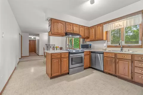 1830 Noon, Jackson, MI 49201 photo 40