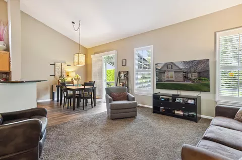 1614 Mallard Pond, Howell, MI 48855 photo 10