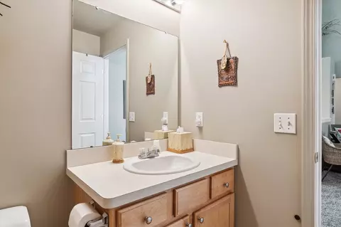 1614 Mallard Pond, Howell, MI 48855 photo 25