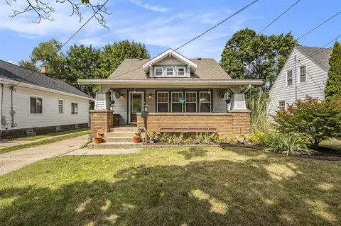 1013 Oaklawn, Grand Rapids, MI 49505