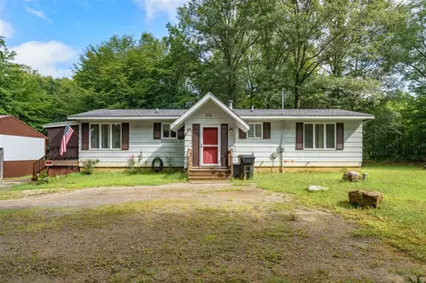 50778 Oak, Grand Junction, MI 49056