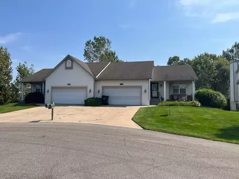 3590 Twin Oaks, Holland, MI 49424