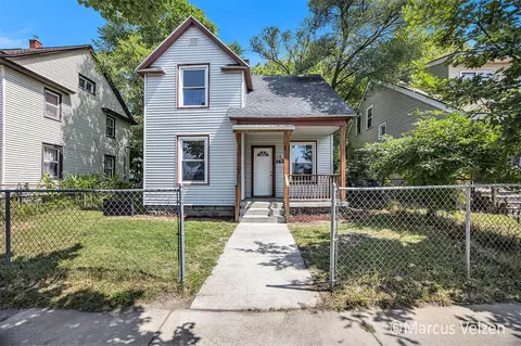 1432 Cass, Grand Rapids, MI 49507