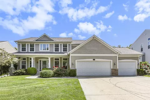 2574 Atwater Hls, Grand Rapids, MI 49525