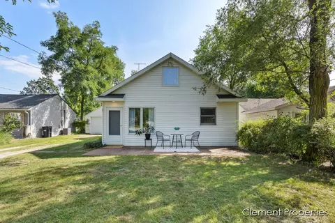 1344 Beechwood, Grand Rapids, MI 49505