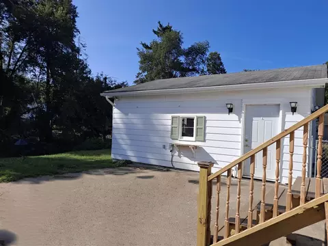 Exterior - 189 Walcott, Jackson, MI 49203 photo 8 of 12
