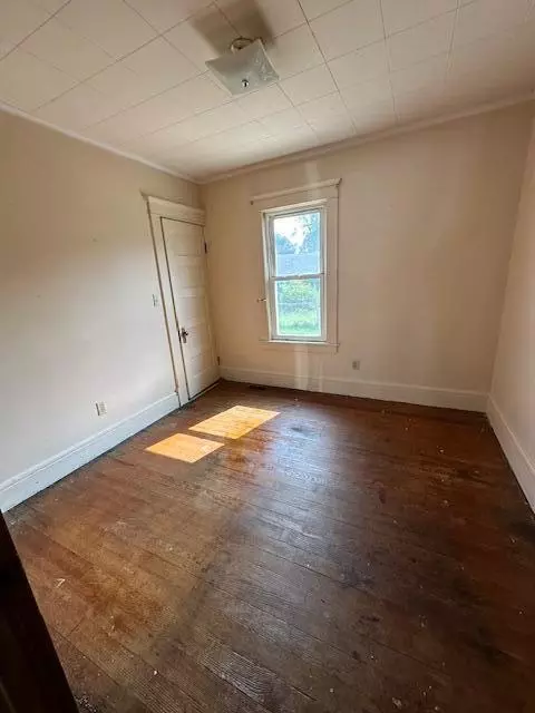 Bedroom - 189 Walcott, Jackson, MI 49203 photo 6 of 6