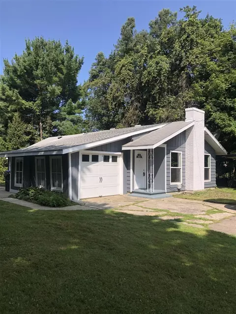 08922 Cr 689, South Haven, MI 49090