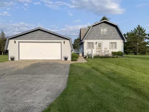 1649 Hampton, Gladwin, MI 48624 photo 2