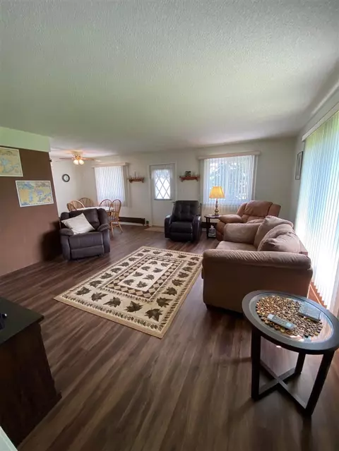 1649 Hampton, Gladwin, MI 48624 photo 5